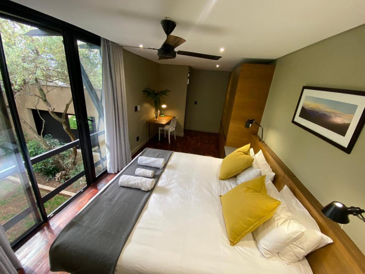 The Hamilton Boutique Hotel Йоганнесбурґ Номер фото